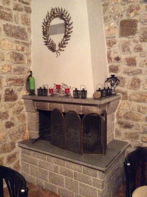 Fidhákia Oihalia Guesthouse מראה חיצוני תמונה