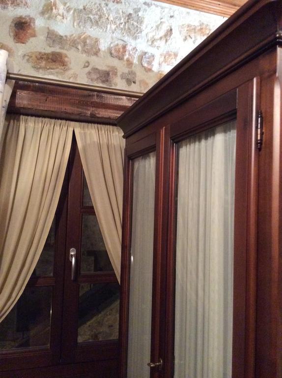 Fidhákia Oihalia Guesthouse מראה חיצוני תמונה