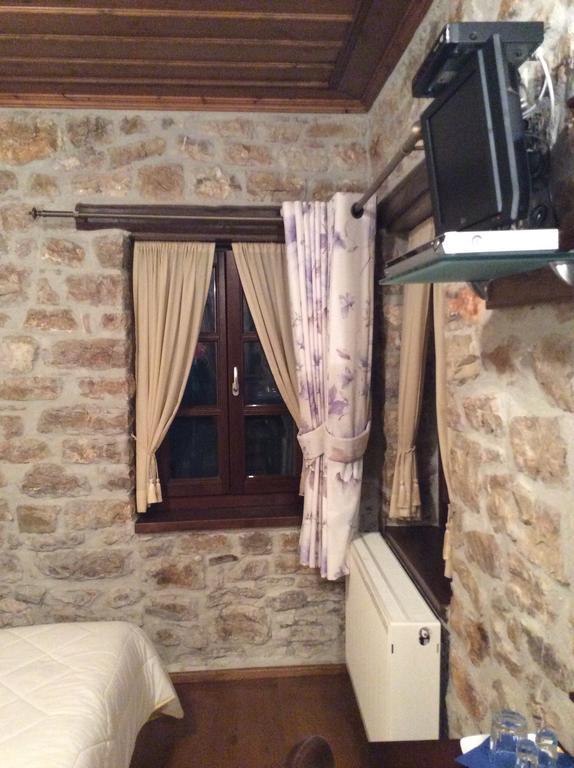 Fidhákia Oihalia Guesthouse מראה חיצוני תמונה