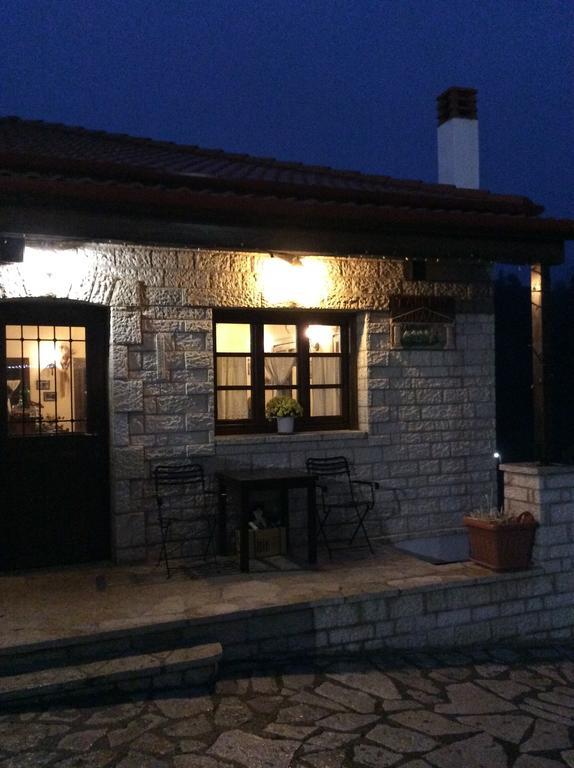 Fidhákia Oihalia Guesthouse מראה חיצוני תמונה
