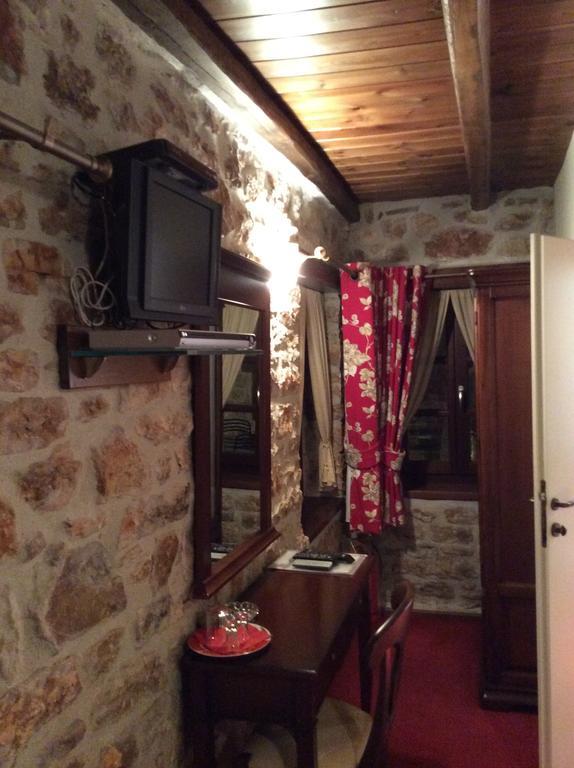 Fidhákia Oihalia Guesthouse מראה חיצוני תמונה