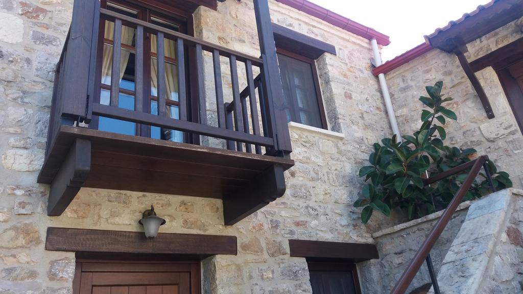 Fidhákia Oihalia Guesthouse מראה חיצוני תמונה