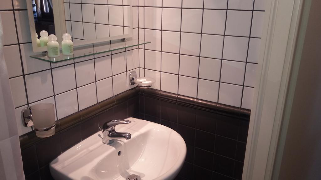 Fidhákia Oihalia Guesthouse מראה חיצוני תמונה